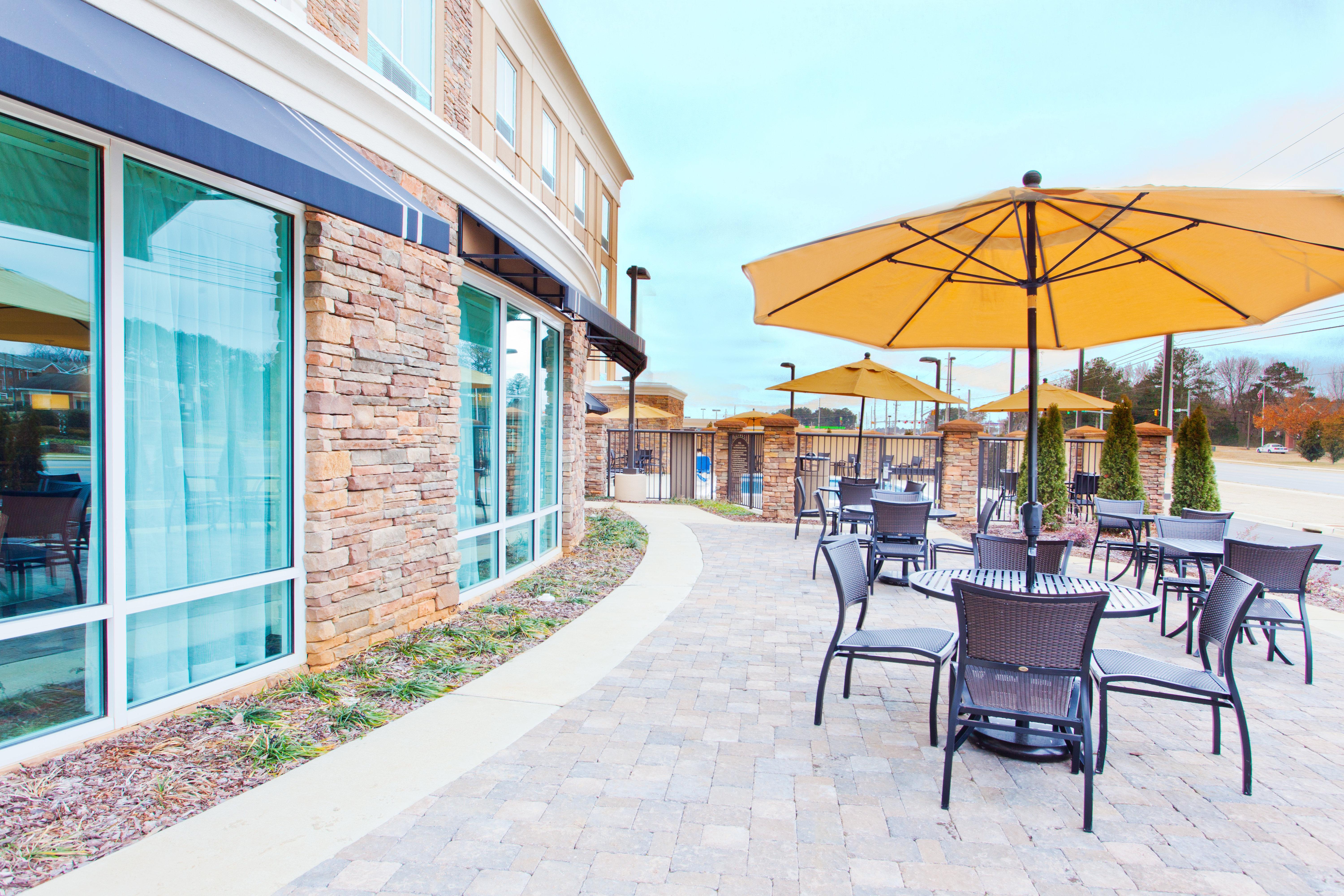 Holiday Inn Express Hotel & Suites Huntsville West - Research Park By Ihg Exteriör bild