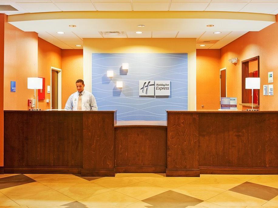 Holiday Inn Express Hotel & Suites Huntsville West - Research Park By Ihg Exteriör bild